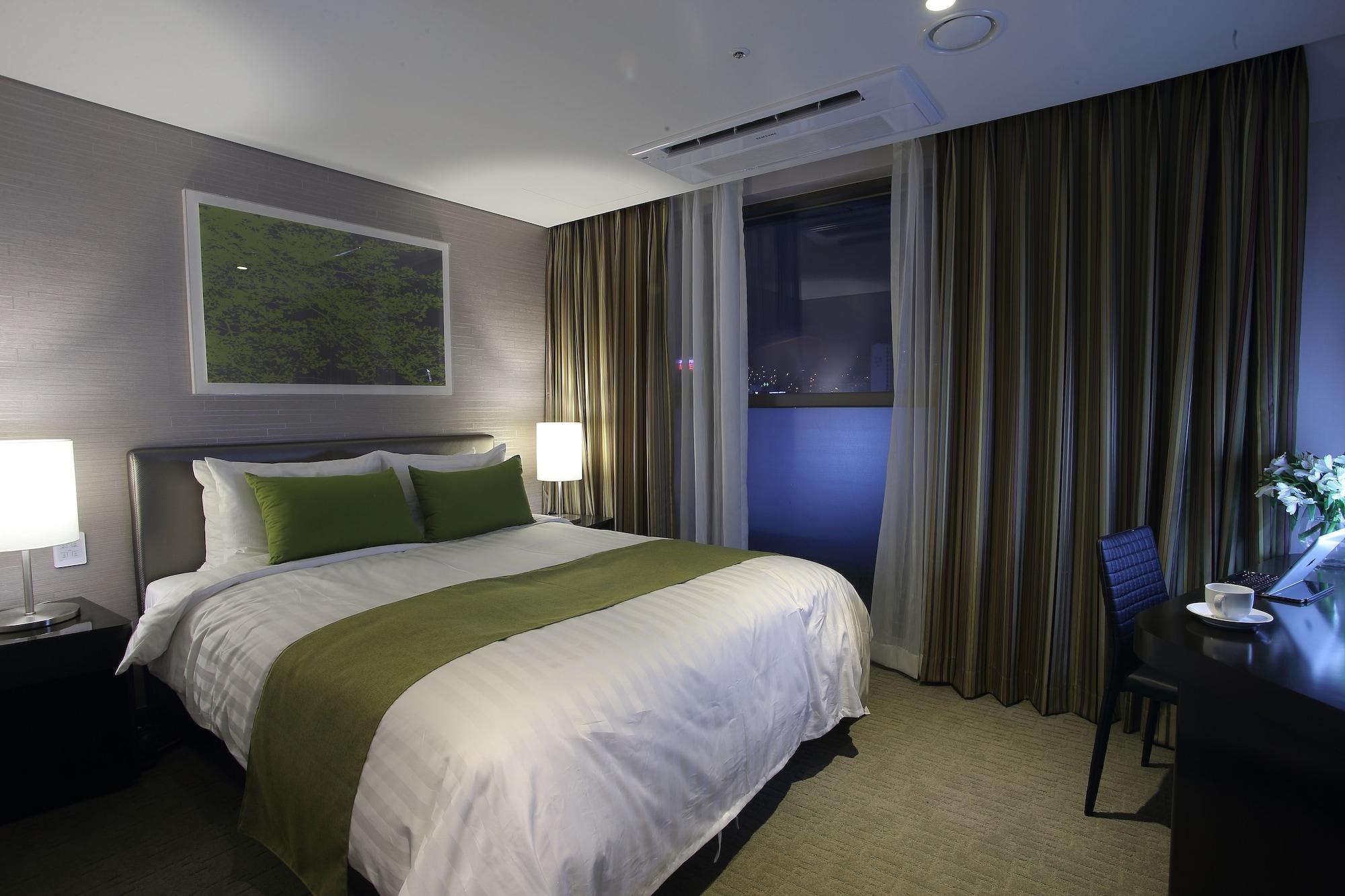 Aventree Hotel Busan Esterno foto